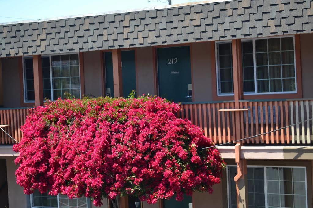 Stage Coach Motel Monterey